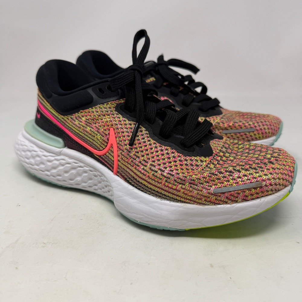 Nike Running Shoes Womens 7.5 Invincible Run Flyknit Multi-Color EUC DJ5926-700